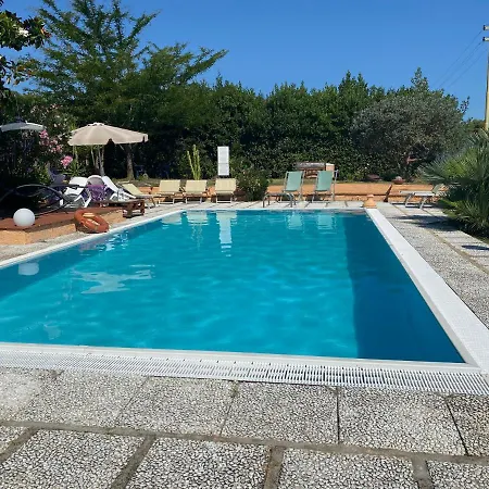 Villalara Con Piscina E Vista Mare *