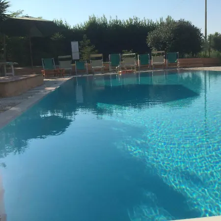 Villalara Con Piscina E Vista Mare Portoferraio