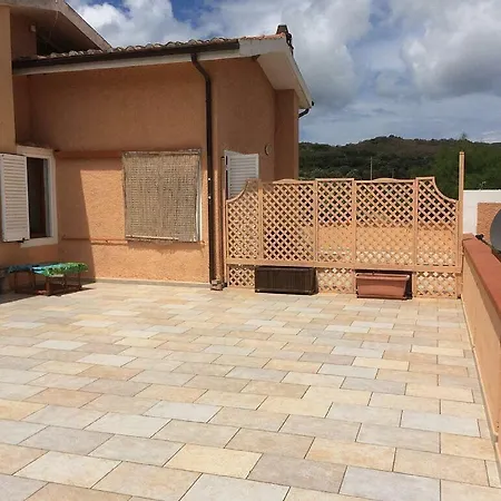 Villalara Con Piscina E Vista Mare