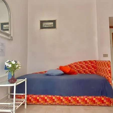 Villalara Con Piscina E Vista Mare * Portoferraio